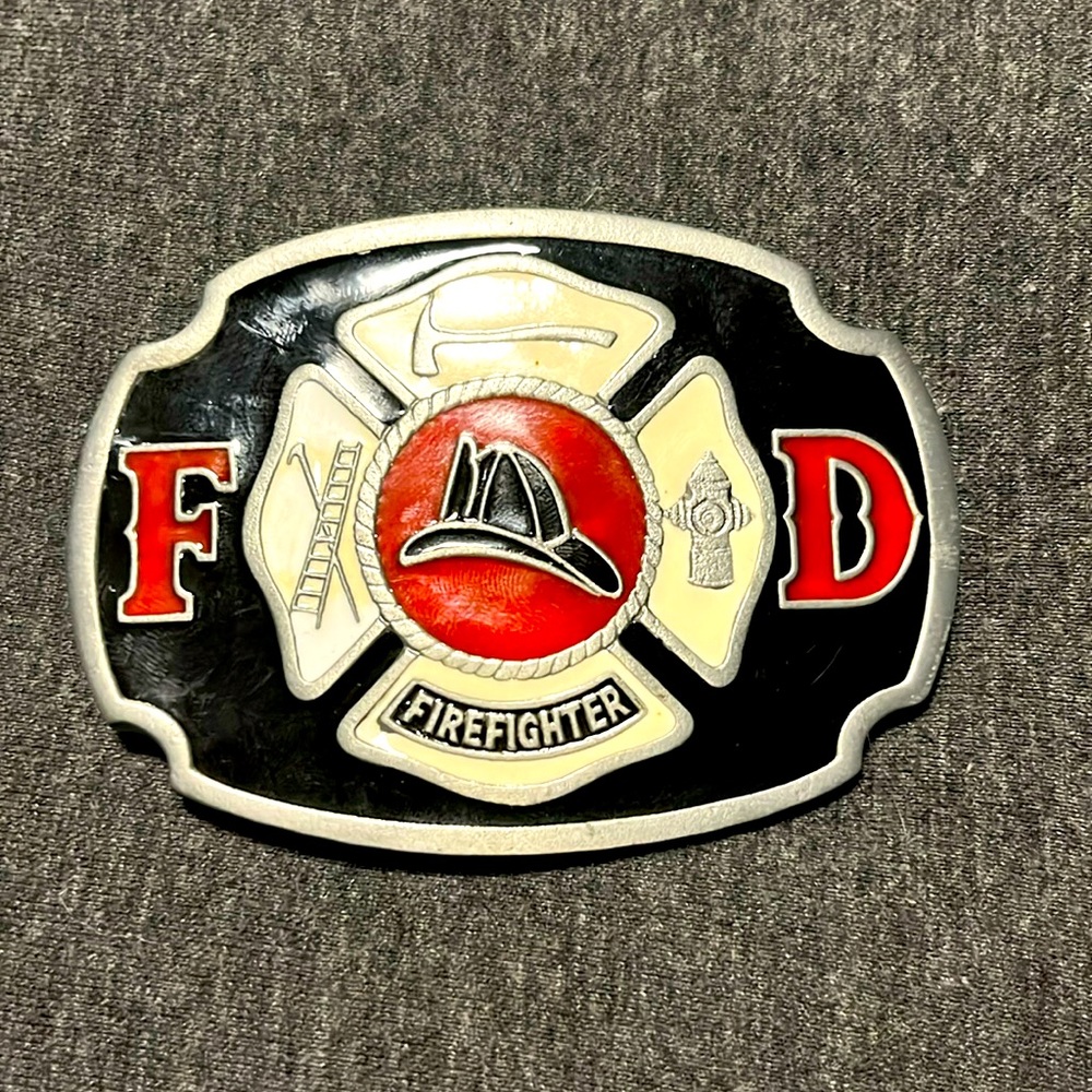 Firefighter belt buckle